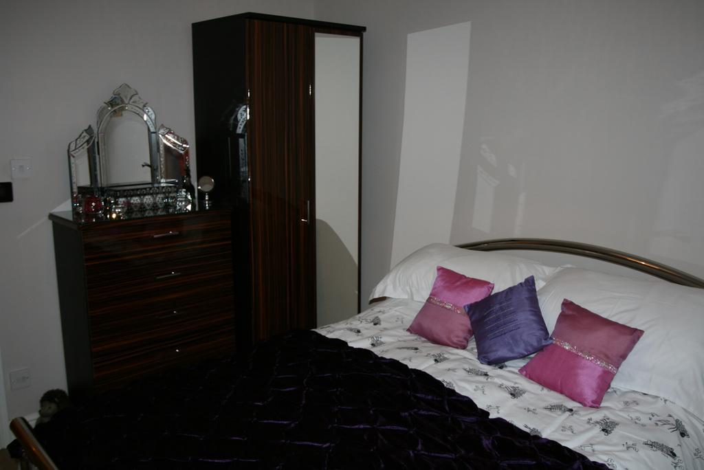 Peel Cottage, Dilwyn Habitación foto